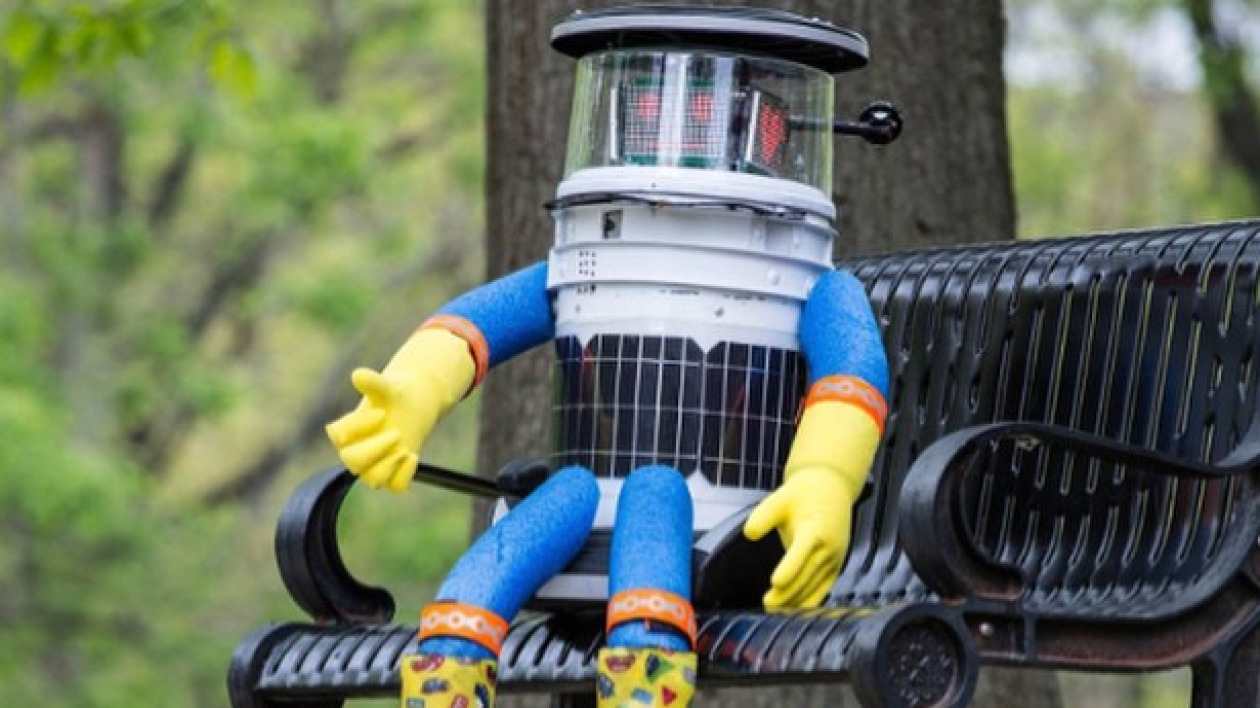 Oto Hitchbot - robot, który jeździł autostopem